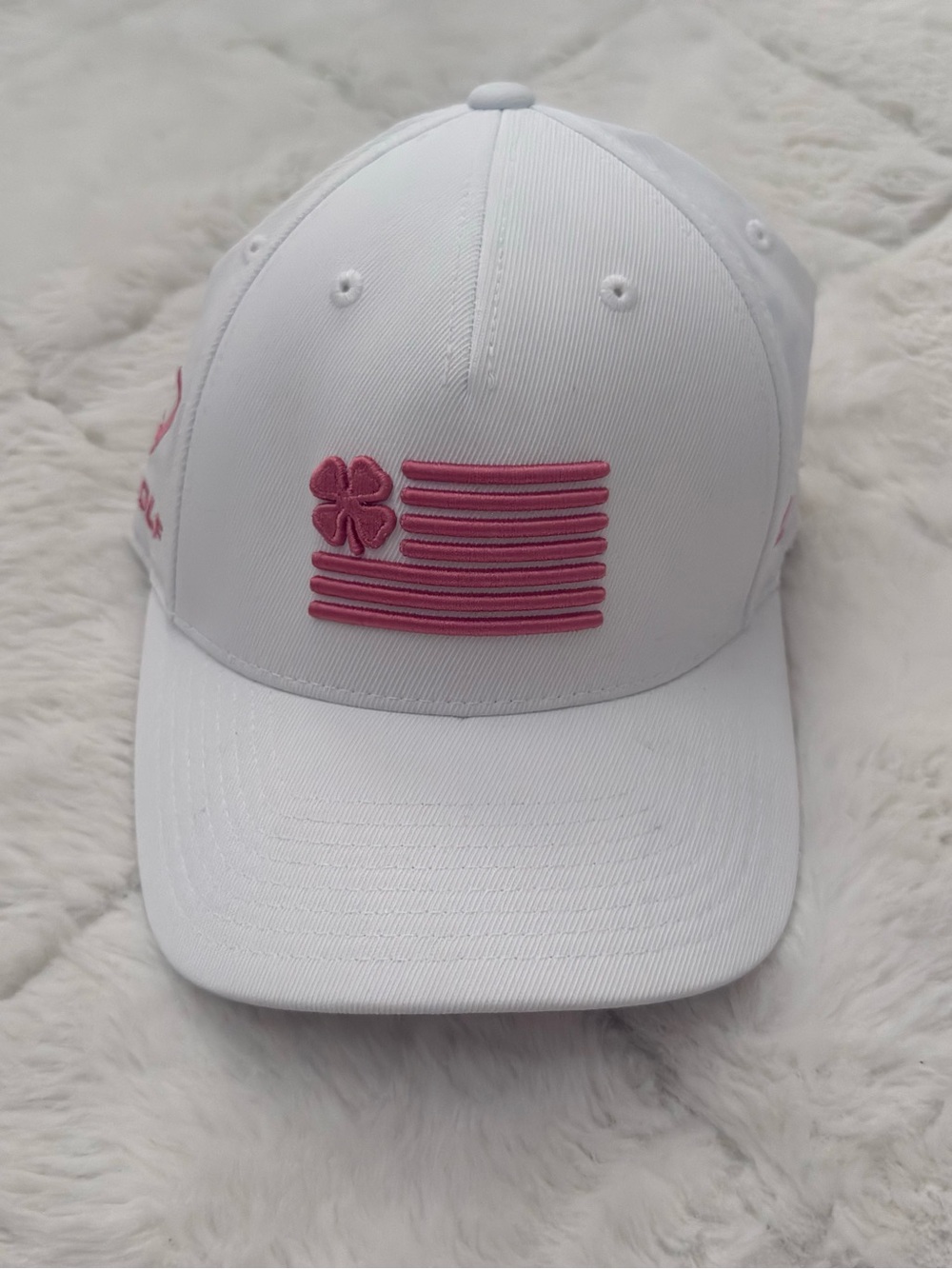 BNWOT Top golf x live lucky hat